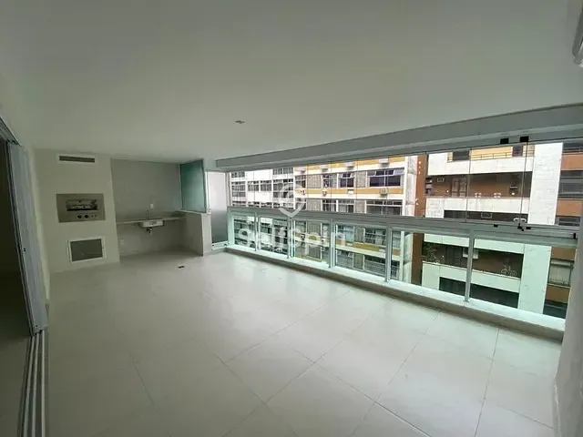 Apartamento 4 quartos e 1 banheiro, para alugar, no bairro Icaraí em Niterói