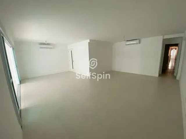 Apartamento 4 quartos e 1 banheiro, para alugar, no bairro Icaraí em Niterói