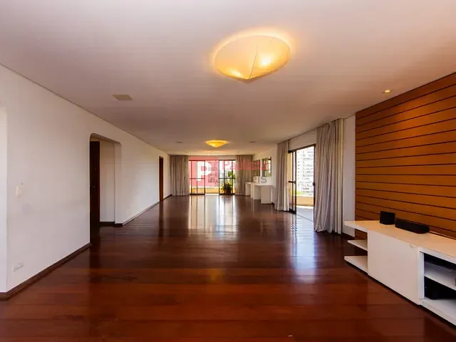 Apartamento 4 quartos e 6 banheiros, à venda ou para alugar, no bairro Alto da Boa Vista em São Paulo