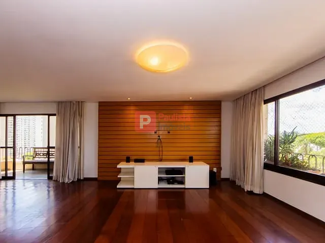 Apartamento 4 quartos e 6 banheiros, à venda ou para alugar, no bairro Alto da Boa Vista em São Paulo