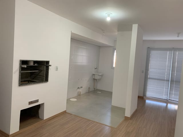 Foto do Apartamento - Apartamento à Venda na Av. São Francisco Caruccio, em Pelotas! 2 Quartos, Sacada com Churrasqueira, Lazer Completo no Condomínio. Agende sua Visita! | UP Imóveis