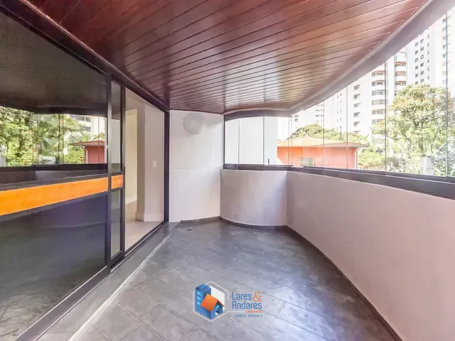 Apartamento com 198m² 4 quartos e 6 banheiros, à venda, no bairro Indianópolis em São Paulo