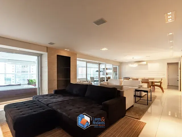 Apartamento com 335m² 4 quartos e 5 banheiros, à venda, no bairro Moema em São Paulo