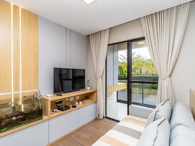 Apartamento 1 quarto e 1 banheiro, à venda, no bairro Campo Comprido em Curitiba