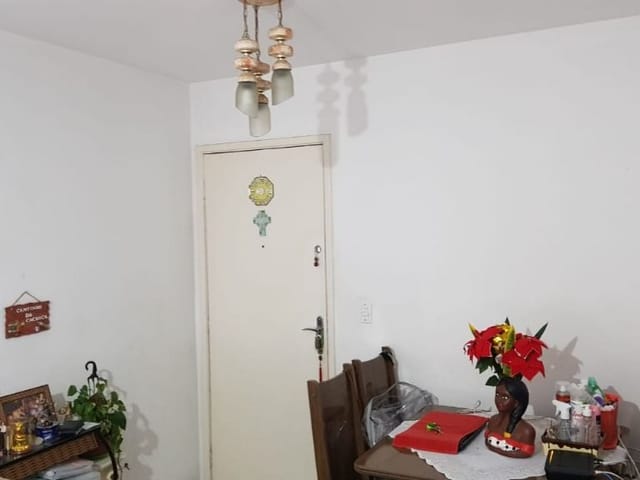 Apartamento com 58m² 2 quartos e 1 banheiro, à venda, no bairro São Pedro em Osasco