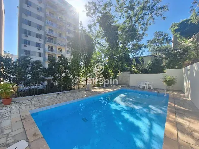 Apartamento 2 quartos e 2 banheiros, para alugar, no bairro Centro em Niterói