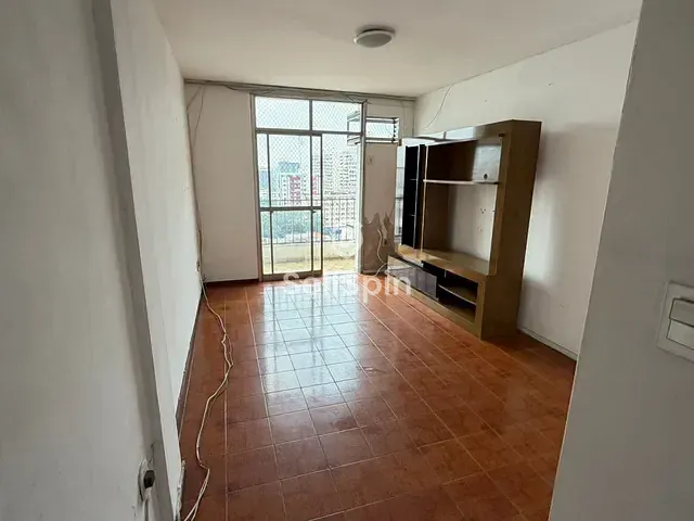 Apartamento 2 quartos e 2 banheiros, para alugar, no bairro Centro em Niterói