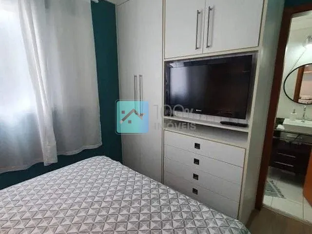 Apartamento com 60m² 2 quartos e 2 banheiros, à venda, no bairro Parque Industrial em São José dos Campos