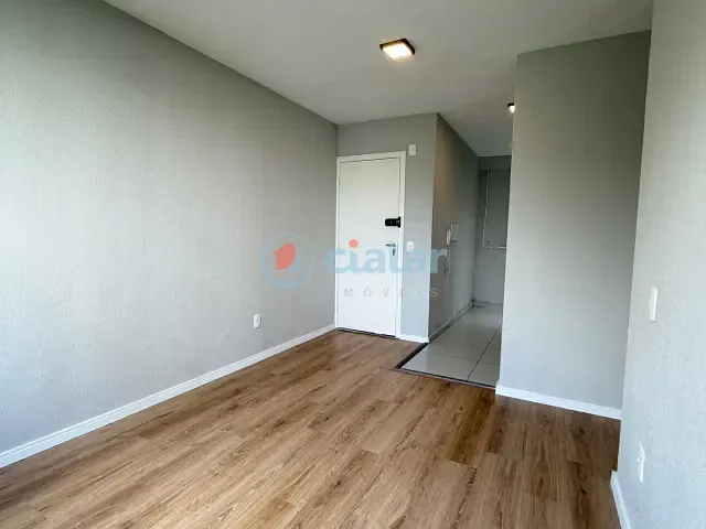 Apartamento 2 quartos e 1 banheiro, à venda, no bairro Santa Cruz em Rio de Janeiro