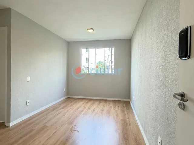 Apartamento 2 quartos e 1 banheiro, à venda, no bairro Santa Cruz em Rio de Janeiro