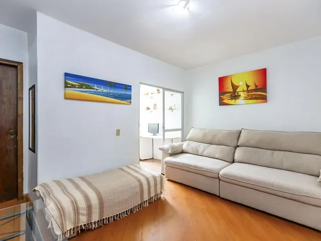 Apartamento 2 quartos e 1 banheiro, à venda, no bairro Água Verde em Curitiba