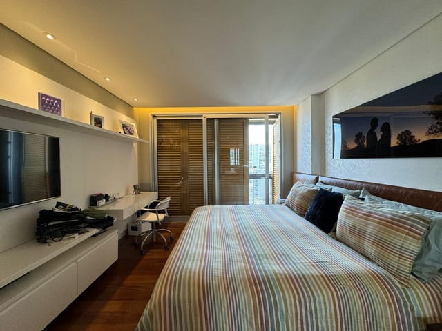 Apartamento com 407m² 4 quartos e 5 banheiros, à venda, no bairro Jardim Paulista em São Paulo