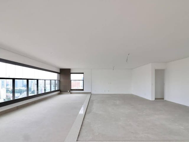 Foto do Apartamento - Apartamento à venda no bairro Higienópolis, em São Paulo. O imóvel possui 310 metros quadrados de área total e conta com 5 quartos, todos suítes, | Vista Livre