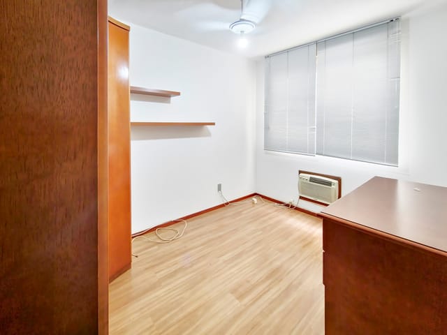 Apartamento 2 quartos e 2 banheiros, para alugar, no bairro Centro em Pelotas