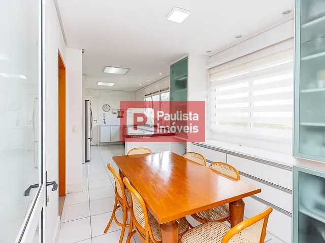 Apartamento 4 quartos e 6 banheiros, à venda, no bairro Vila Sofia em São Paulo