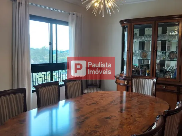 Apartamento com 450m² 4 quartos e 6 banheiros, à venda, no bairro Santo Amaro em São Paulo