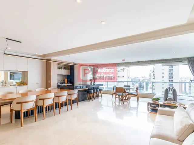 Apartamento com 260m² 3 quartos e 5 banheiros, à venda, no bairro Campo Belo em São Paulo