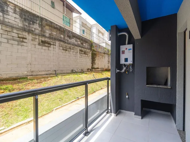 Apartamento 3 quartos e 1 banheiro, à venda, no bairro Campo Comprido em Curitiba