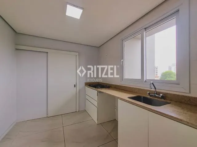 Apartamento 3 quartos e 3 banheiros, para alugar, no bairro Morro do Espelho em São Leopoldo