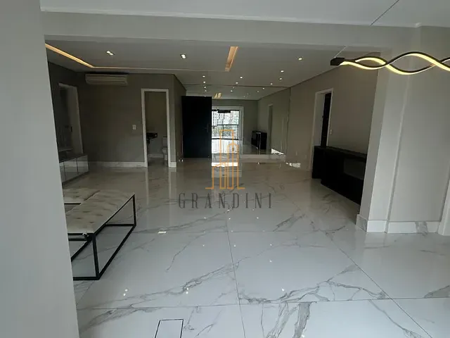 Apartamento com 150m² 3 quartos e 5 banheiros, à venda, no bairro Vila Gilda em Santo André