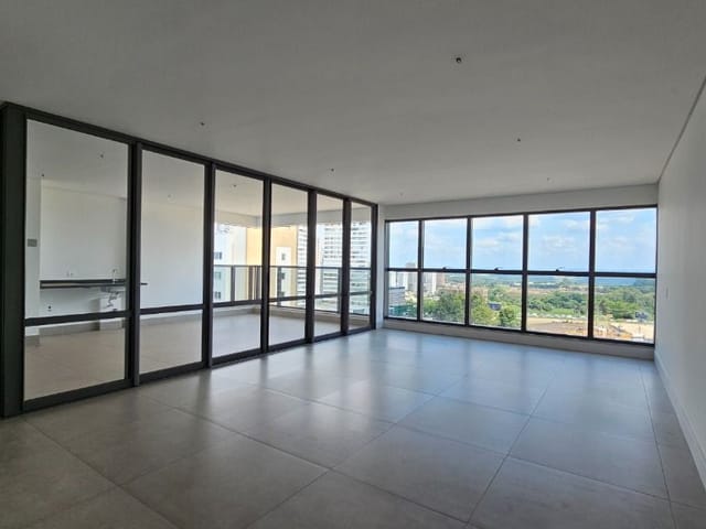 Apartamento com 285m² 3 quartos e 5 banheiros, à venda, no bairro Gleba Palhano em Londrina