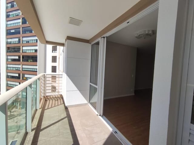 Apartamento com 142m² 3 quartos e 2 banheiros, para alugar, no bairro Gleba Fazenda Palhano em Londrina