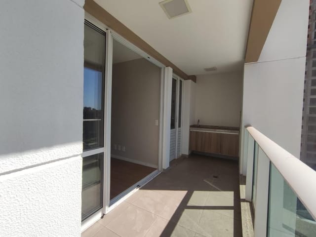 Apartamento com 142m² 3 quartos e 2 banheiros, para alugar, no bairro Gleba Fazenda Palhano em Londrina