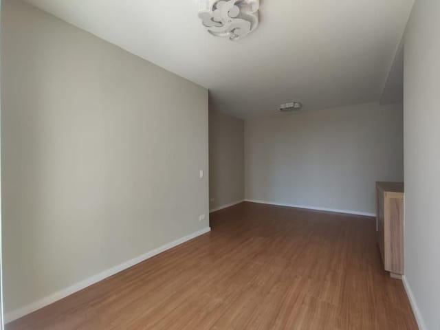 Apartamento com 142m² 3 quartos e 2 banheiros, para alugar, no bairro Gleba Fazenda Palhano em Londrina