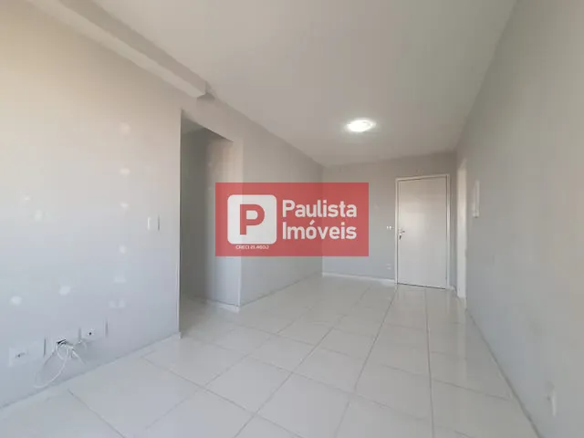 Apartamento 2 quartos e 1 banheiro, para alugar, no bairro Vila das Belezas em São Paulo