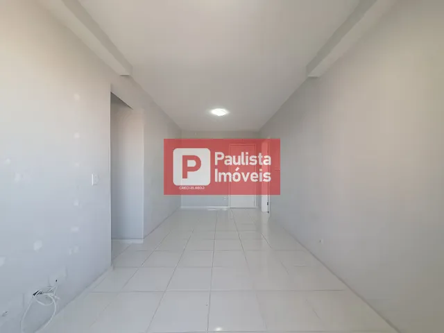 Apartamento 2 quartos e 1 banheiro, para alugar, no bairro Vila das Belezas em São Paulo