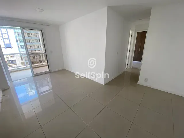 Apartamento 2 quartos e 1 banheiro, para alugar, no bairro Icaraí em Niterói