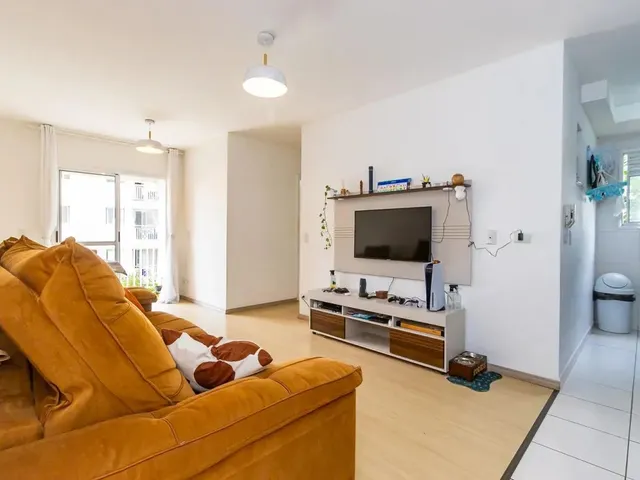 Apartamento 3 quartos e 1 banheiro, à venda, no bairro CIC em Curitiba