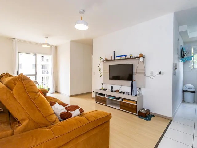Apartamento 3 quartos e 1 banheiro, à venda, no bairro CIC em Curitiba