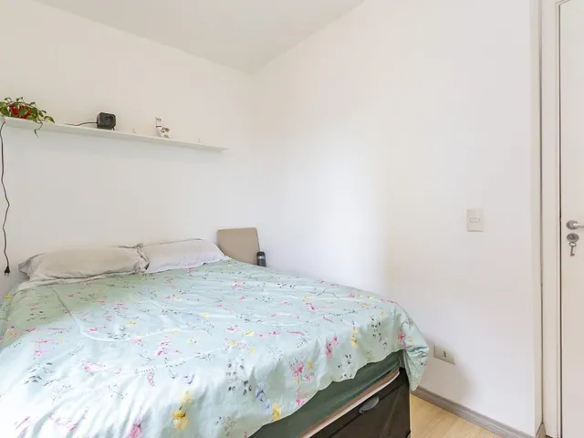 Apartamento 3 quartos e 1 banheiro, à venda, no bairro CIC em Curitiba