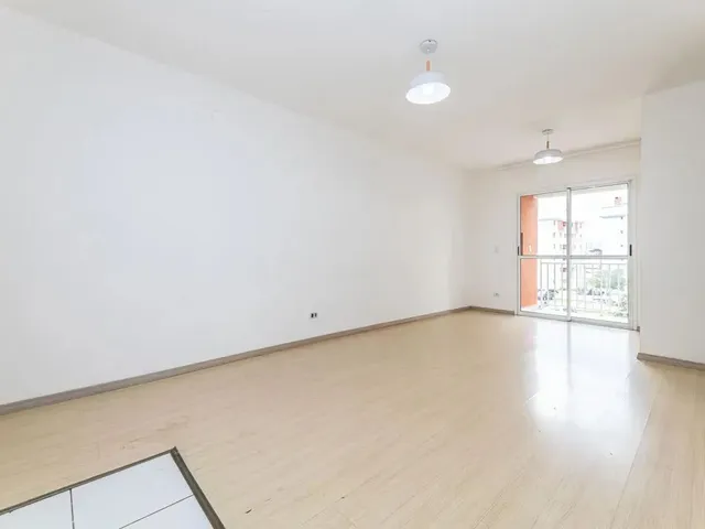 Apartamento 3 quartos e 1 banheiro, à venda, no bairro Cidade Industrial em Curitiba
