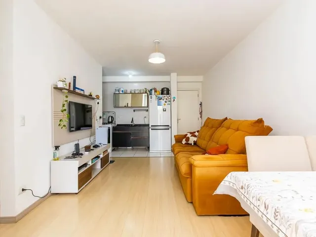 Apartamento 3 quartos e 1 banheiro, à venda, no bairro CIC em Curitiba