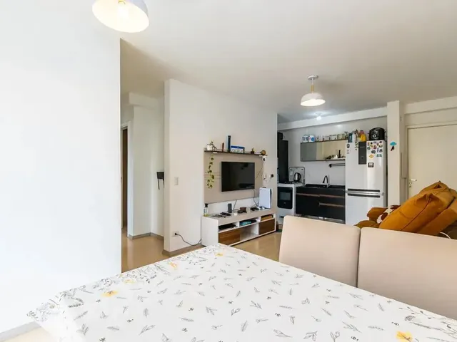 Apartamento 3 quartos e 1 banheiro, à venda, no bairro CIC em Curitiba