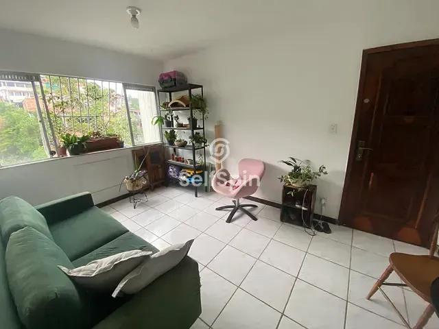 Apartamento 2 quartos e 1 banheiro, para alugar, no bairro Santa Rosa em Niterói