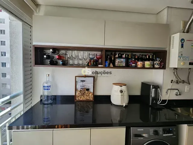 Apartamento 2 quartos e 2 banheiros, à venda, no bairro Cambuci em São Paulo