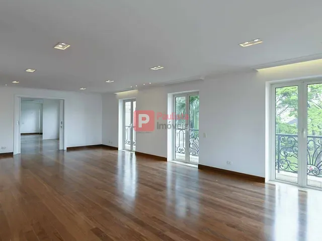 Apartamento 4 quartos e 6 banheiros, à venda, no bairro Jardim Paulista em São Paulo