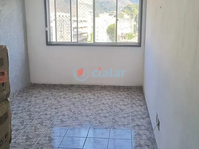 Apartamento 2 quartos e 1 banheiro, à venda, no bairro Engenho de Dentro em Rio de Janeiro