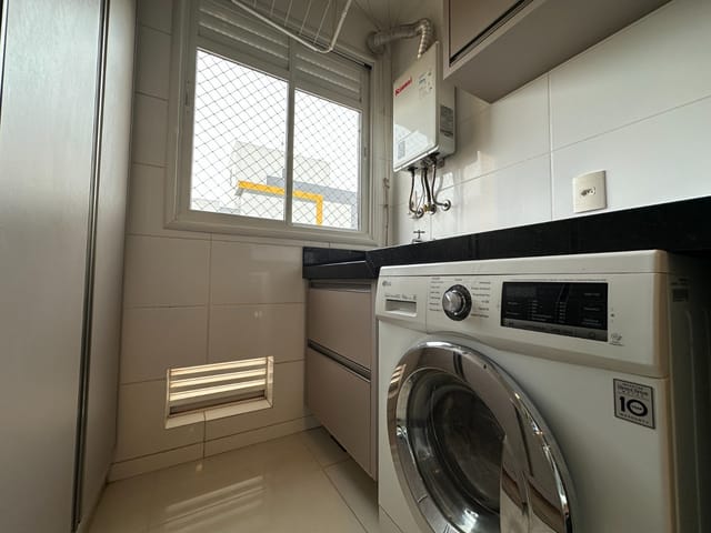 Apartamento com 130m² 2 quartos e 2 banheiros, à venda, no bairro Gleba Palhano em Londrina