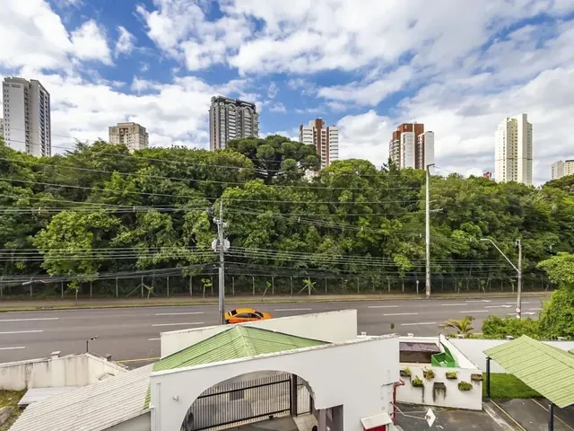 Apartamento 3 quartos e 1 banheiro, à venda, no bairro Campo Comprido em Curitiba