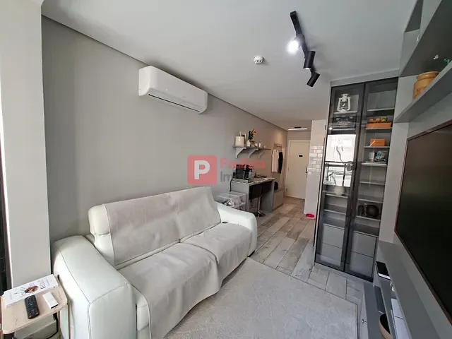 Apartamento 1 quarto e 1 banheiro, para alugar, no bairro Moema em São Paulo