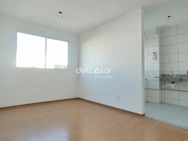 Apartamento com 50m² 2 quartos e 1 banheiro, à venda, no bairro Planalto em Belo Horizonte