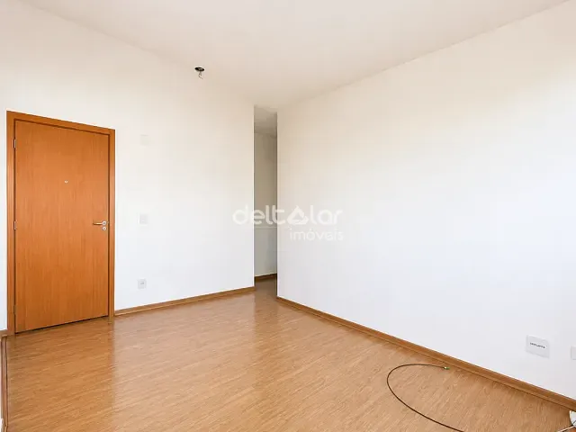 Apartamento com 50m² 2 quartos e 1 banheiro, para alugar, no bairro Planalto em Belo Horizonte