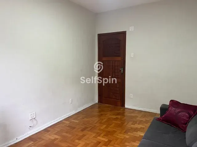 Apartamento 2 quartos e 1 banheiro, para alugar, no bairro Ingá em Niterói
