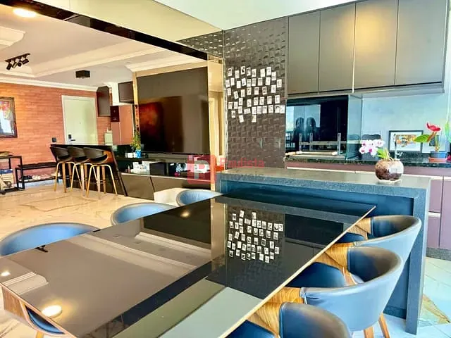 Apartamento 2 quartos e 2 banheiros, à venda, no bairro Jardim Prudência em São Paulo