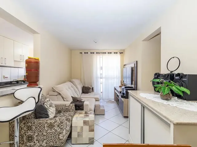 Apartamento 3 quartos e 2 banheiros, à venda, no bairro Bacacheri em Curitiba