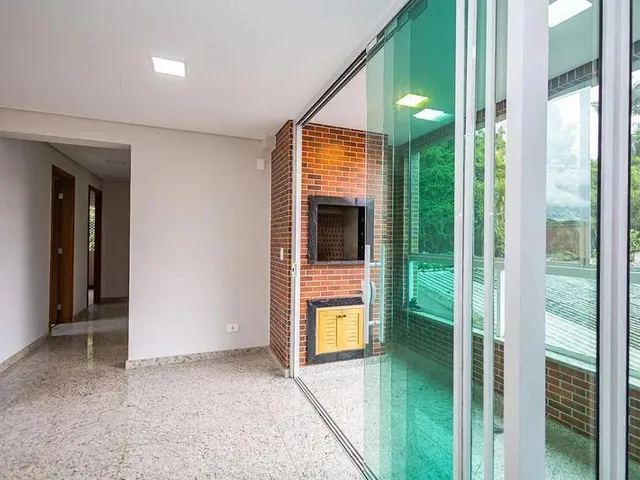 Apartamento 3 quartos e 2 banheiros, à venda, no bairro Campo Comprido em Curitiba
